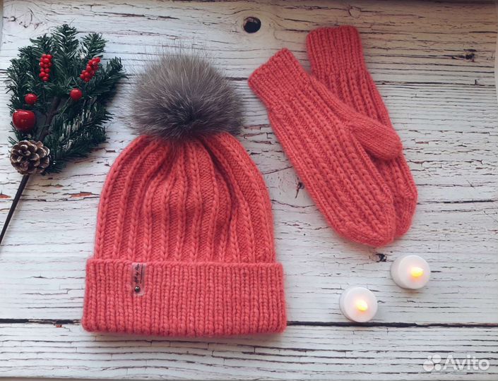 Шапка женская вязаная