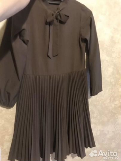 Платье на девочку