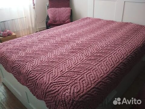 Пледа,подушки,одеяла,покрывала и т.д