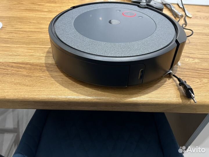 Irobot roomba i3