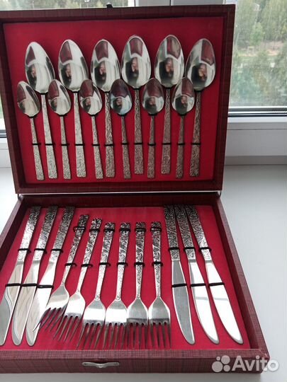 Набор новый столовых приборов из нержавейки