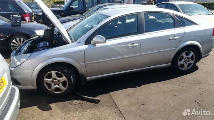 Насос эур Opel Vectra C (2002-2008)