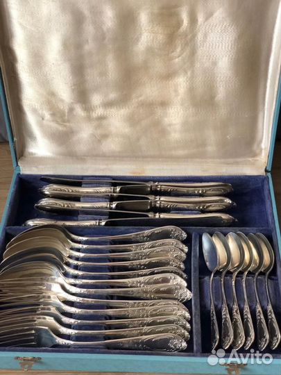 Набор столовых приборов мельхиор