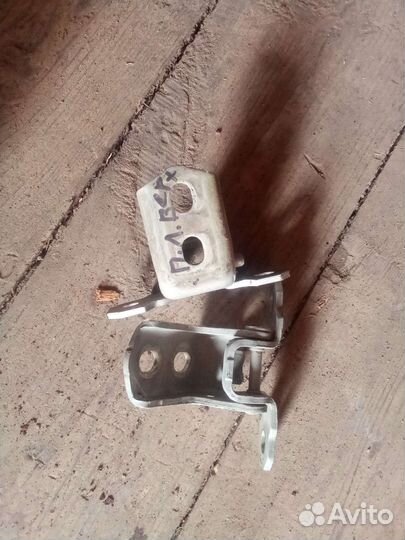 Renault laguna 3 петли водительской двери