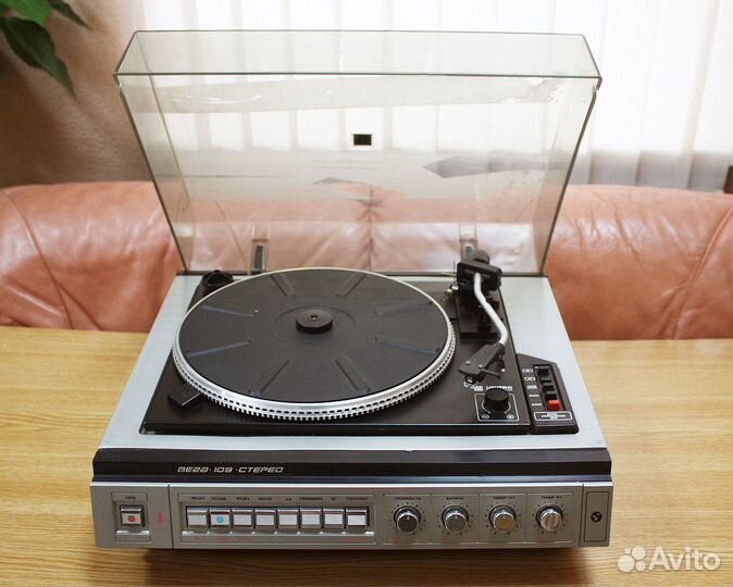 Вега-109-стерео. Лопнул пассик. 1988. СССР