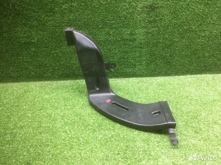 Воздуховод передний левый Kia Ceed JD G4FG 2014