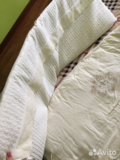 Бортики в детскую кроватку