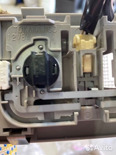 Плафон подсветки салона Suzuki Swift