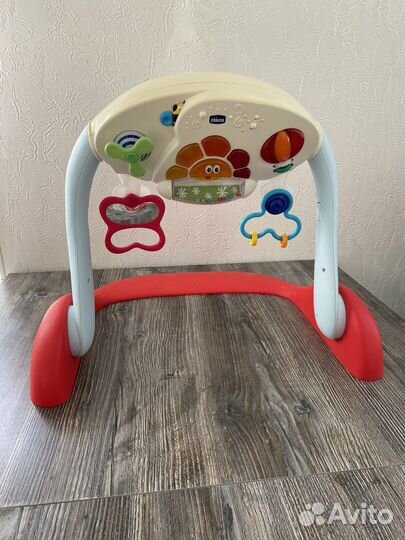 Игровой центр Chicco