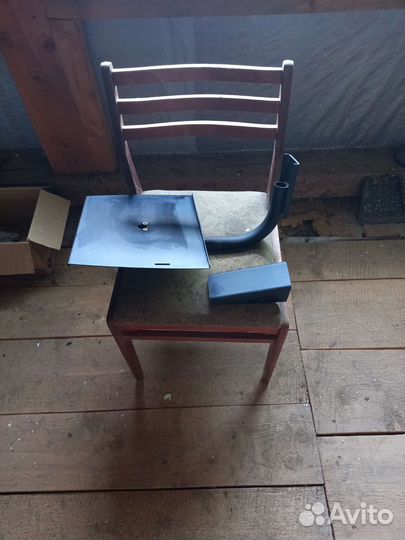 Полка под телевизор