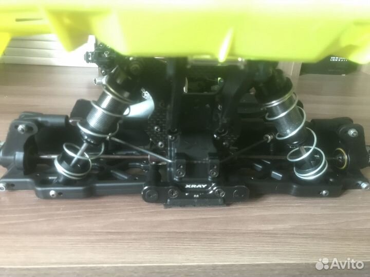 Радиоуправляемая модель багги 1/8 Xray XB9