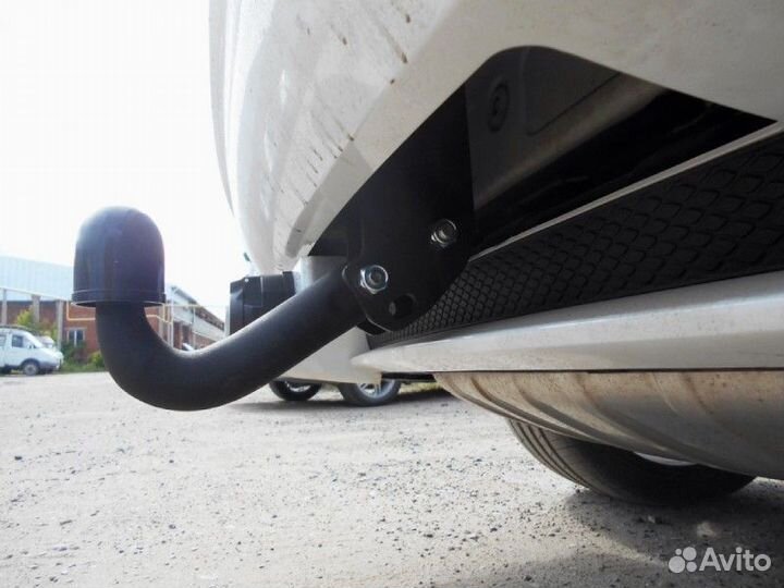 Фаркоп на VW Touareg, Audi Q7, Cayenne в Миассе