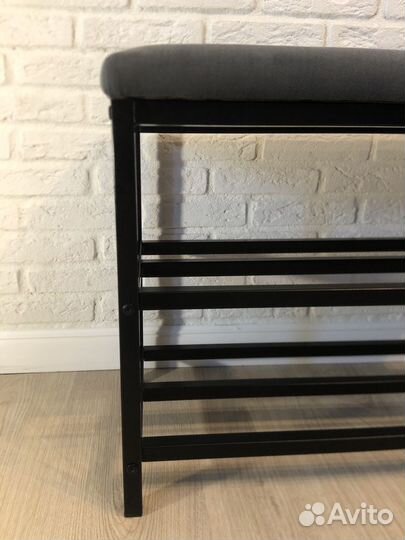 Подставка для обуви с мягким верхом. Обувница