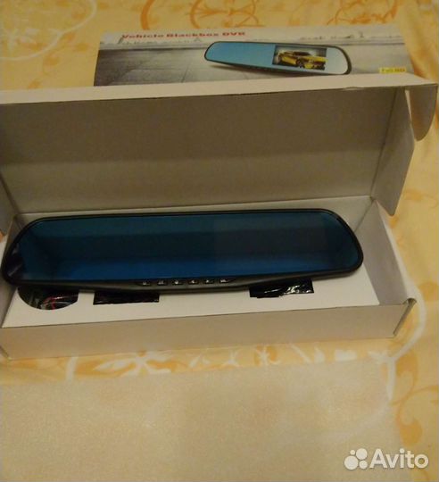 Видеорегистратор для а/м с камерой заднего вида