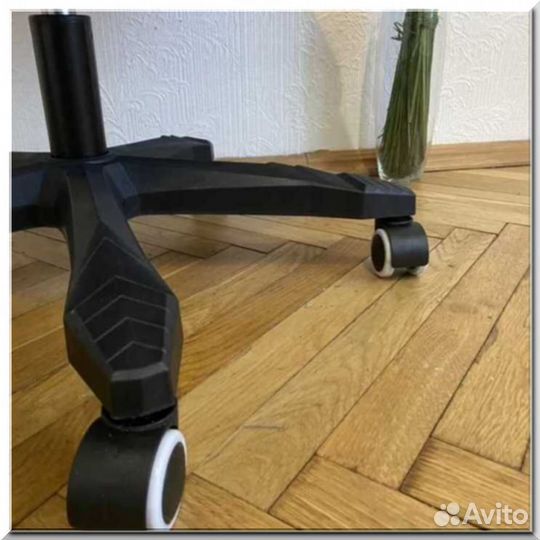 Компьютерное офисное кресло новое