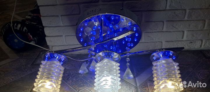 Люстра потолочная с пультом