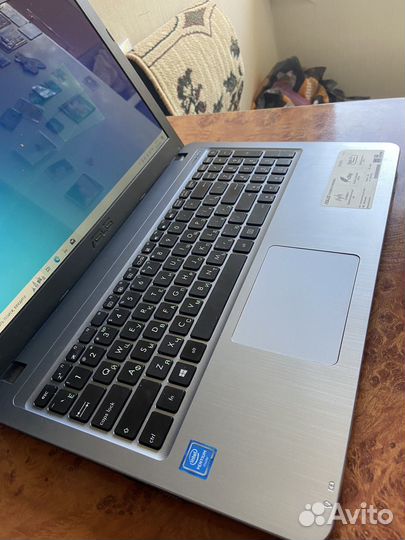 Ноутбук Asus x540s