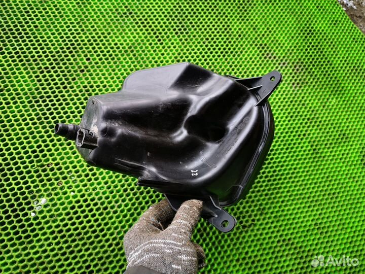 Бачок расширительный на BMW X5 F15 F85 (2013-2018)