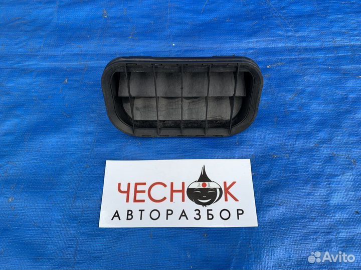 Клапан вентиляции салона Audi Q7 Touareg Superb