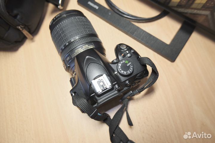 Nikon D3200 + AF-S DX nikkor 18-105mm