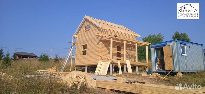 Строительство домов срубов 6х6 из бруса с террасой