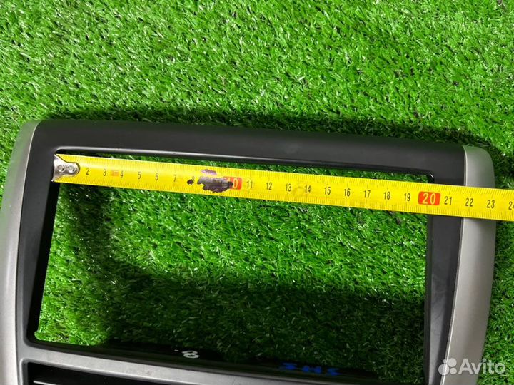 Консоль магнитофона Subaru Forester SH5 EJ204 2010