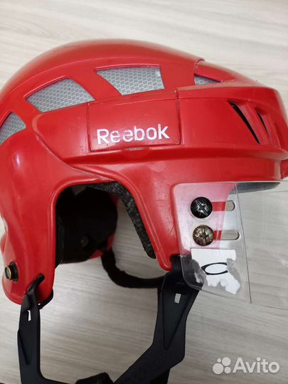 Шлем хоккейный