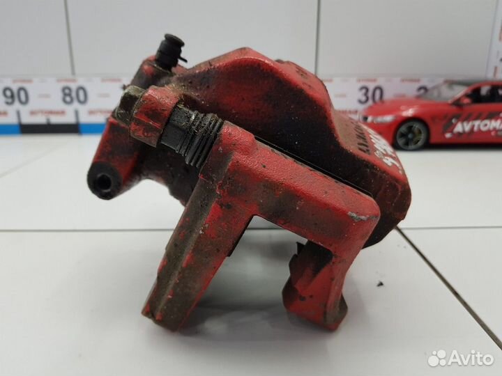 Суппорт передний правый (Geely Tugella)