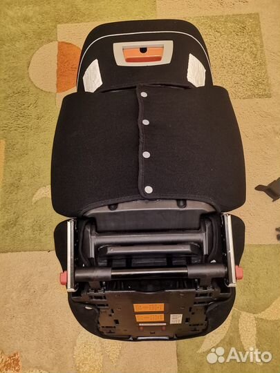 Детское автокресло Cybex Free-Fix 15-36 кг