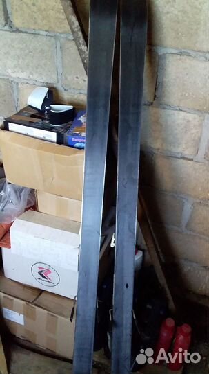 Продам горные лыжи