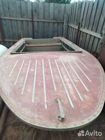 Продам лодку южанка 2м