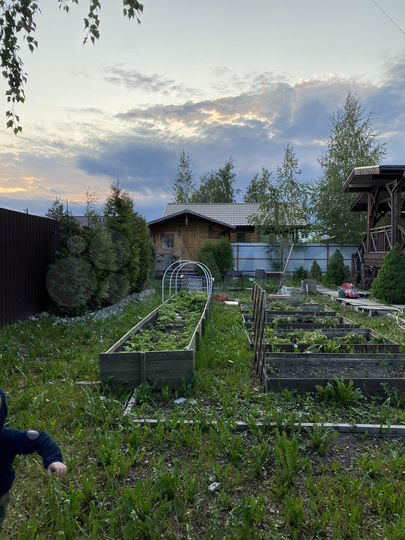 Дом 211 м² на участке 10,2 сот.