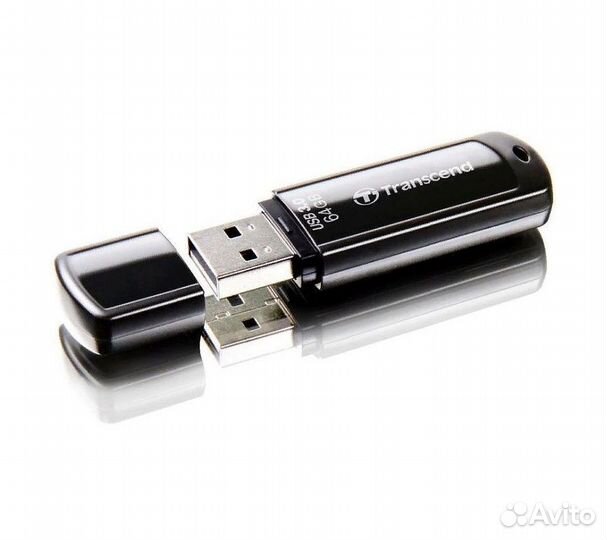 Флеш-накопитель Transcend JetFlash 700 USB 3.1 64GB