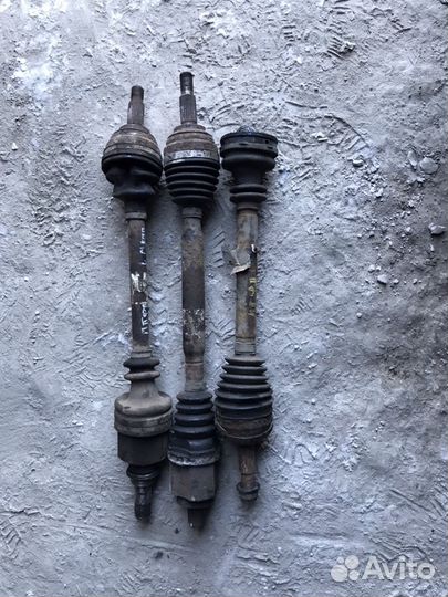 Полуось передняя левая Рено Меган 2 Renault Megane