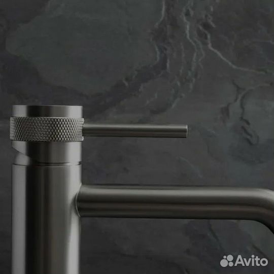 Смеситель для умывальника Rea Lungo Grip Titan, RE