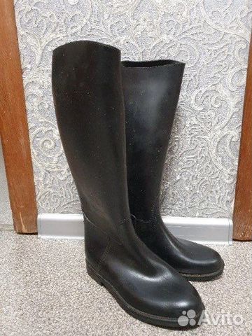 Обувь и одежда для верховой езды, рации, амуниция