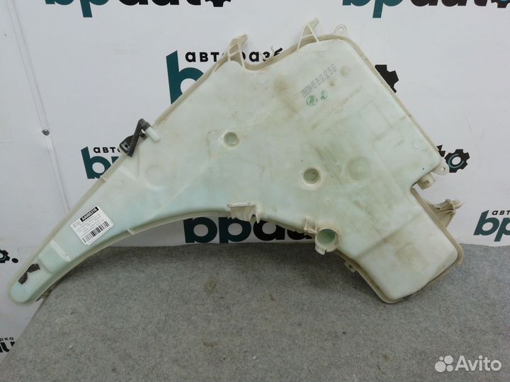 Бачок омывателя 61677068996 BMW