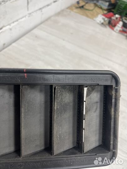 Задний вытяжной клапан BMW F20