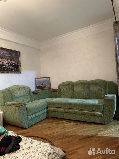 Угловой диван