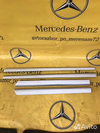 Молдинг двери Mercedes S-Class S220 113.960 2000