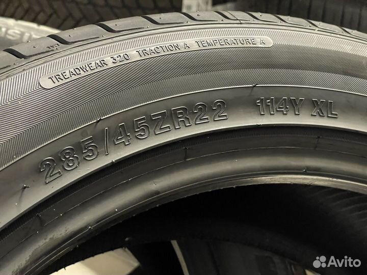 Kinforest KF550-UHP 285/45 R22 114Y