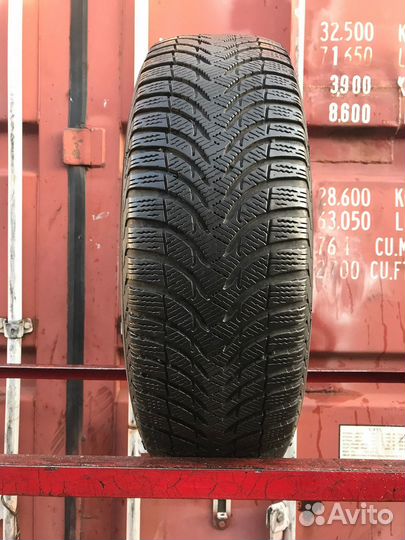 Michelin Alpin A4 215/65 R16