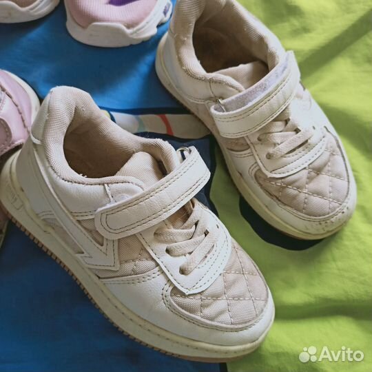 Обувь на девочку