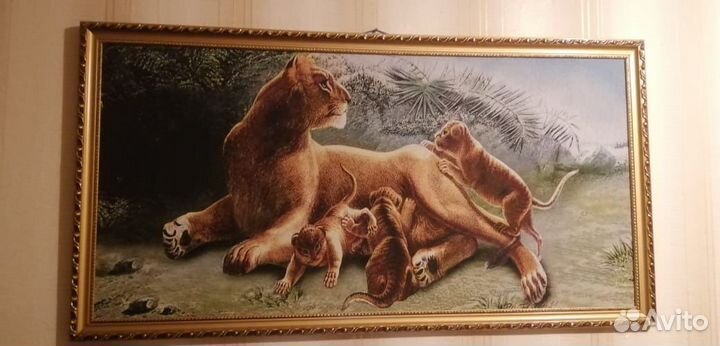 Картина на гобелене