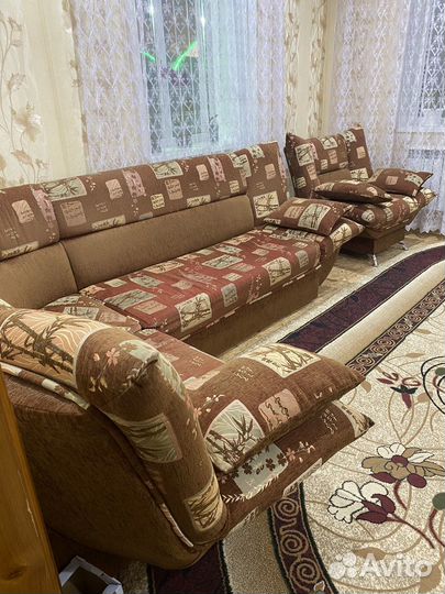 Диван угловой