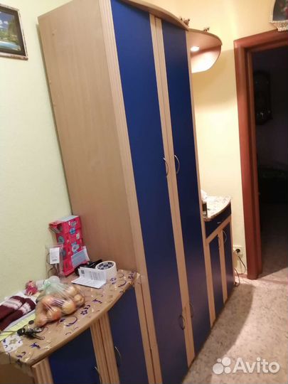 Шкаф в прихожую бу