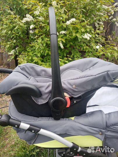 Прогулочная коляска 3 в одном