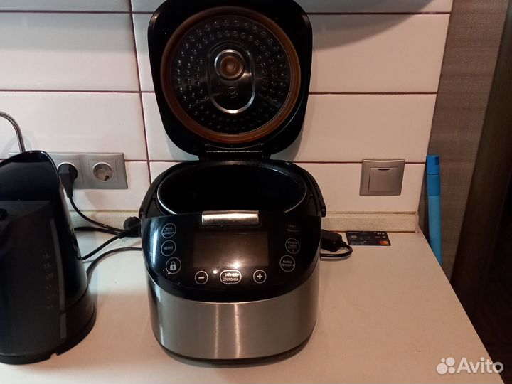 Мультиварка redmond