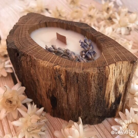 Свеча в дереве