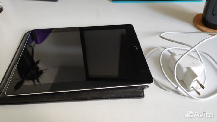 Планшет Apple iPad 4 16gb Retina A1458 (Wi-Fi)